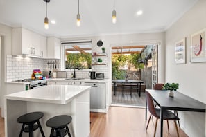Kitchen/Dining Area