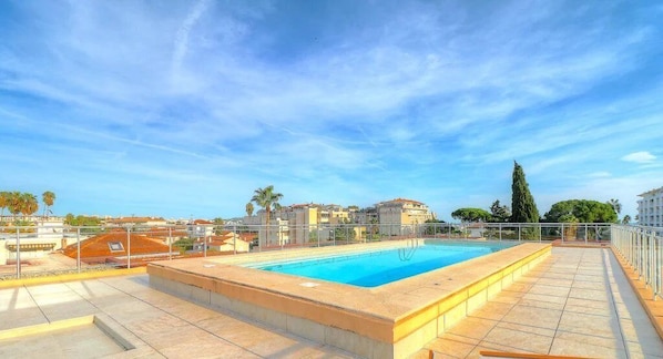 Piscine résidence