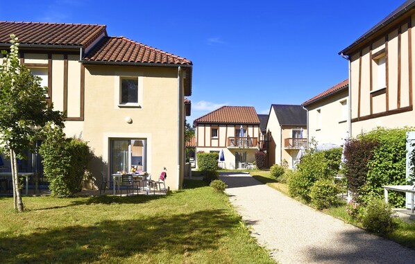 Enjoy the amazing location of this property.