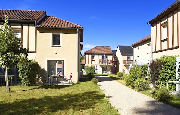 Enjoy the amazing location of this property.