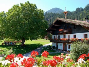 Demeterhof Knolln