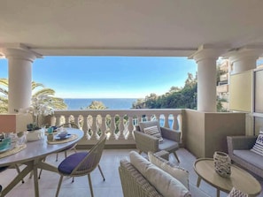 Outdoor terrace