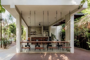 Outdoor dining
