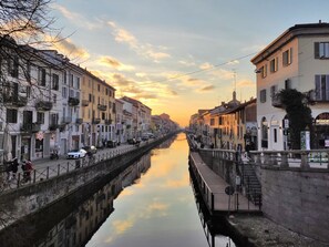 Sky, Channel, Canal, City, Waterway, Town, Watercourse, Neighbourhood, Reflection, Evening
