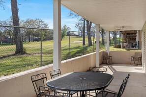 Lounge the day away or dine alfresco with golf course views on the patio