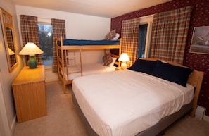 Please specify any bedding preferences with our team upon booking and we will be happy to try and accommodate you!