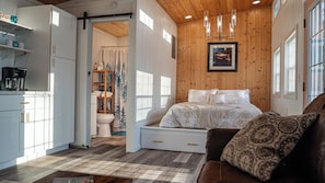 Queen size bed