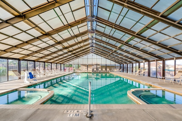 Enjoy the excellent on-site amenities including the beautiful indoor pool!
