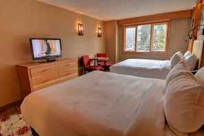 You will love the bright and open living space, perfect for relaxing after a great day.