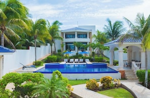 Villa Grounds