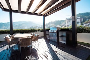 Roof Top BBQ Grill