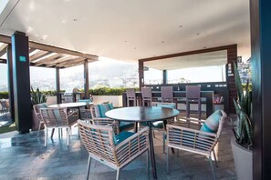 Roof Top Lounge