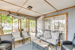 Screened Porch | Bay Views | 2-Story Home