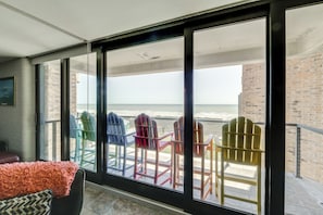 Private Balcony | Access via Living Room