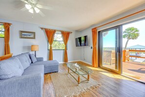 Living Room | Main Floor | Full Sleeper Sofa | Board Games