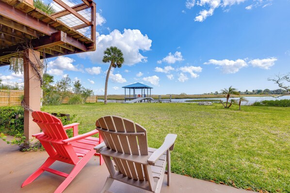 Jacksonville Vacation Rental | 3BR | 2BA | 1,232 Sq Ft | Stairs Required