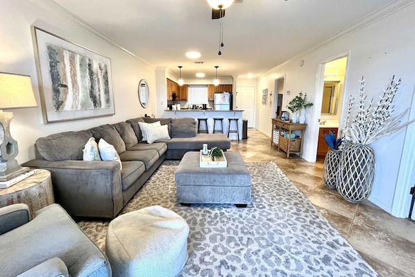 Cozy living room with plenty of seating