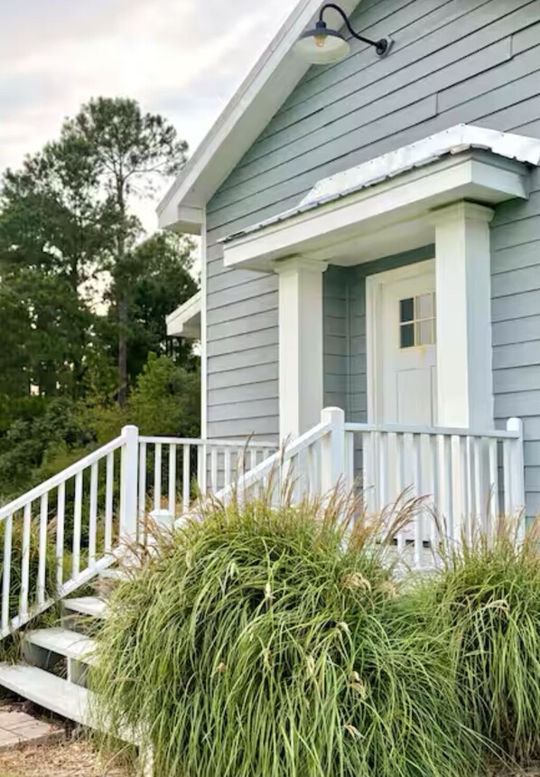Exterior detail