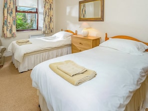 Kitchen | The Martin’s - Elwick Farm Holiday Cottages, Belford