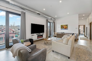Living Room with a Queen Sleeper Sofa | Main Level