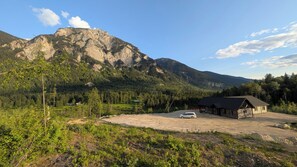 Cabin Klapperhorn View