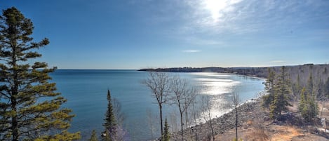 Two Harbors Vacation Rental | 2BR | 2BA | 1634 Sq Ft | Step-Free Entry