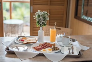Breakfast meal