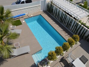 Holiday Home Swimming Pool