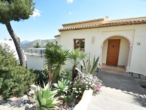Holiday Home Exterior [summer]