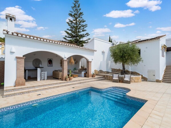 Schwimmbad des Ferienhauses