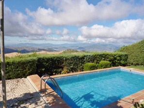 Piscine maison de vacances