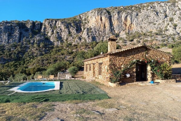 Schwimmbad des Ferienhauses