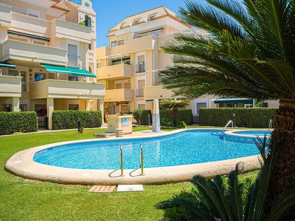 Schwimmbad des Ferienhauses