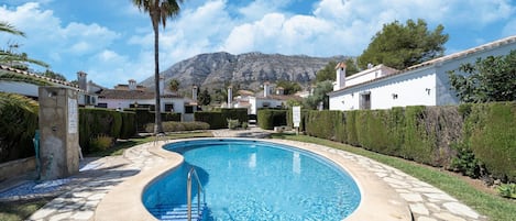 Piscine maison de vacances