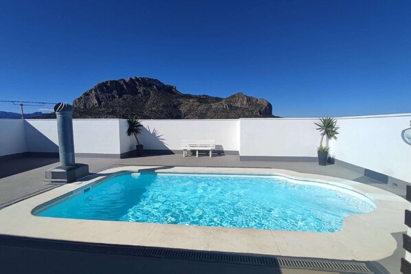 Schwimmbad des Ferienhauses