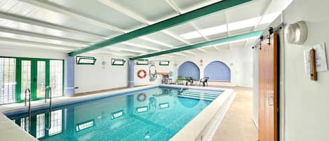 Schwimmbad des Ferienhauses