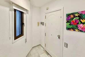 Entrance / Reception