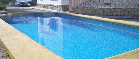 Holiday Home Swimming Pool