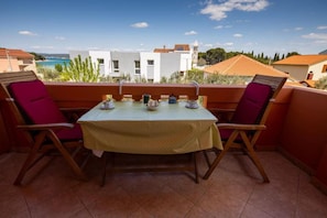 Terrasse / Balkon