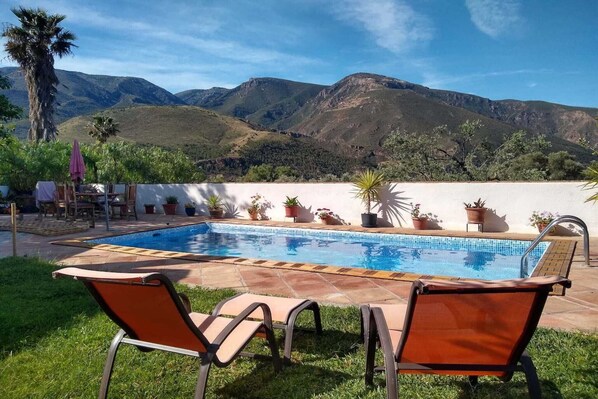 Piscine maison de vacances