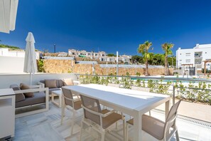 Terrasse / Balkon