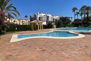 Holiday Home Swimming Pool