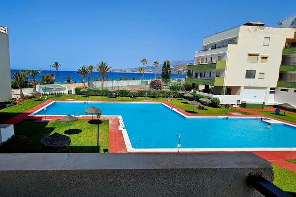 Piscine maison de vacances