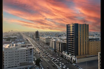 Premium Suite Stay in Heart of Jeddah