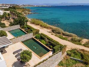 Beachfront Villa - 2 meters away from secluded sandy beaches