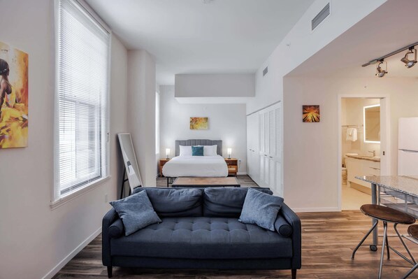 CozySuites Sky Central #17
