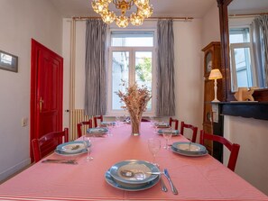 Furniture, Interior Design, Chair, Table, Dining Room, Wood, Flooring, Ceiling, Kitchen & Dining Room Table, Light Fixture
