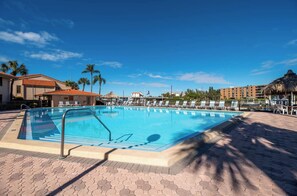 Community Pool - Waterfront