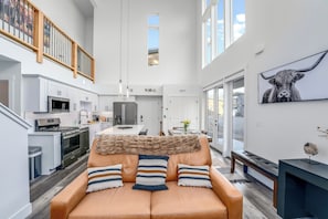 High Ceilings and Natural Lighting | Main Level
