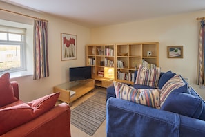 The Maltings, Waren Mill - Host & Stay